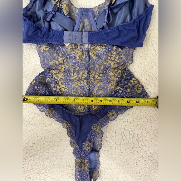 🌟🌟 EUC Victoria’s Secret Vtg Lace Lingerie Teddy - Picture 10 of 11